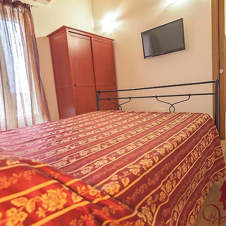 Hotel Il Ristoro Del Viandante Offagna Zimmer foto
