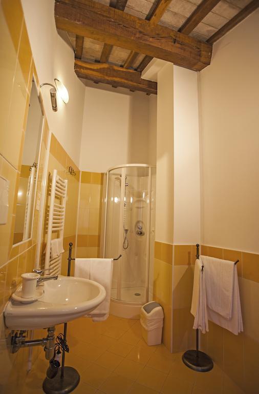 Hotel Il Ristoro Del Viandante Offagna Zimmer foto